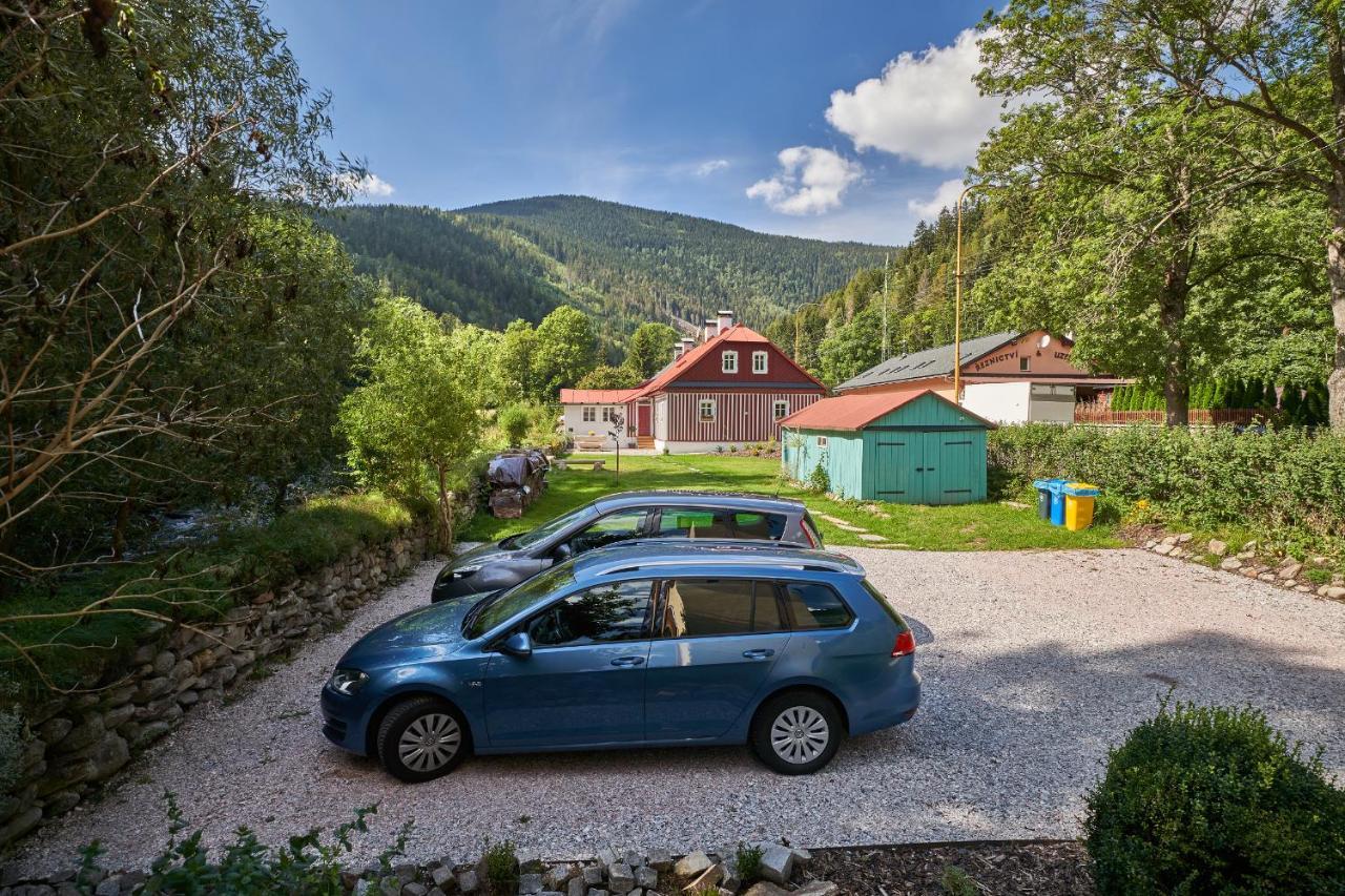 Apartmany Challupa Horní Maršov Exteriör bild